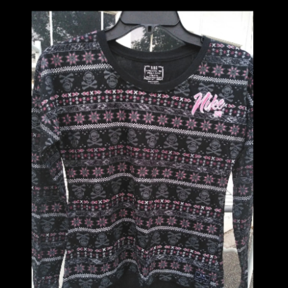 Nike Long Sleeve Shirt